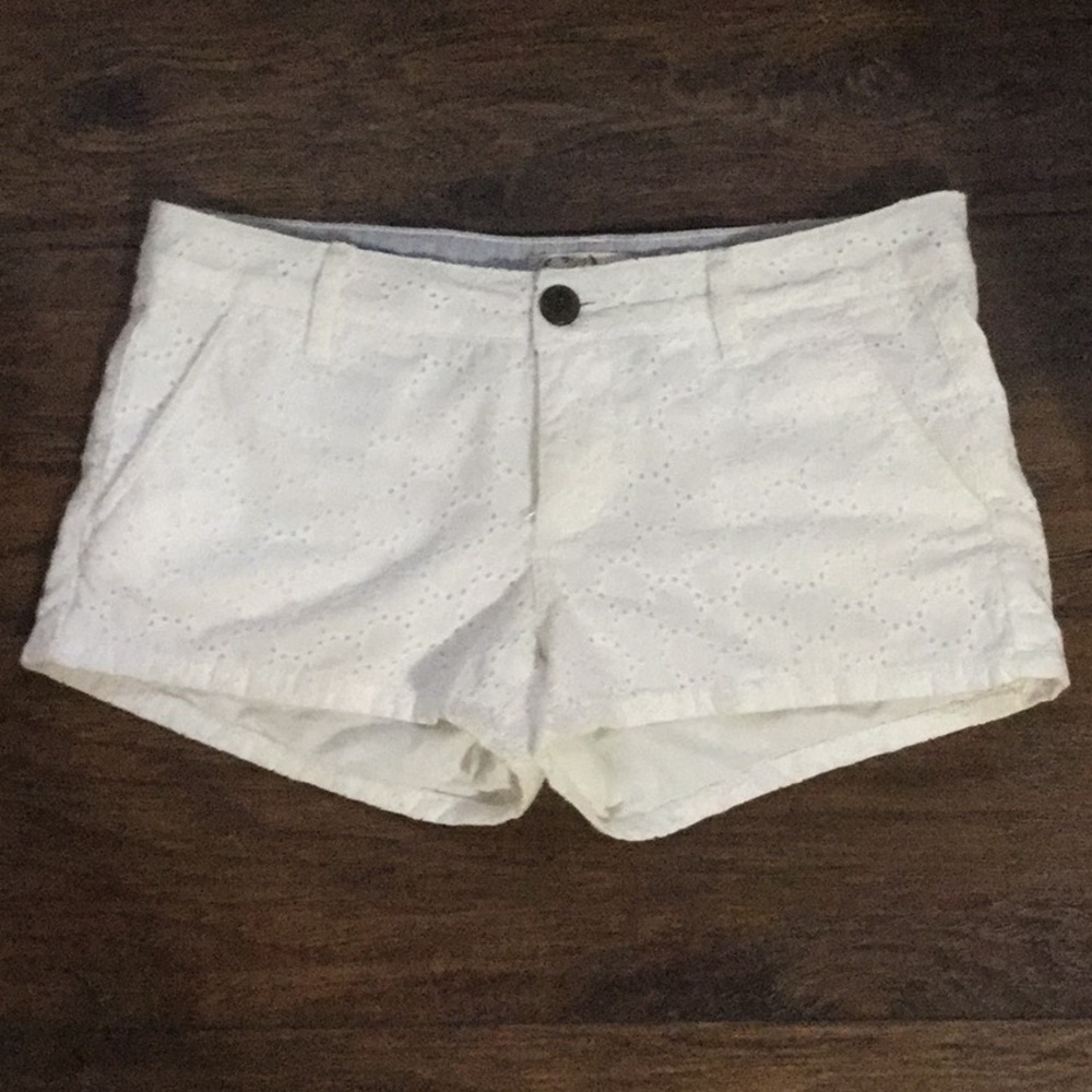 ‘So’ white shorts